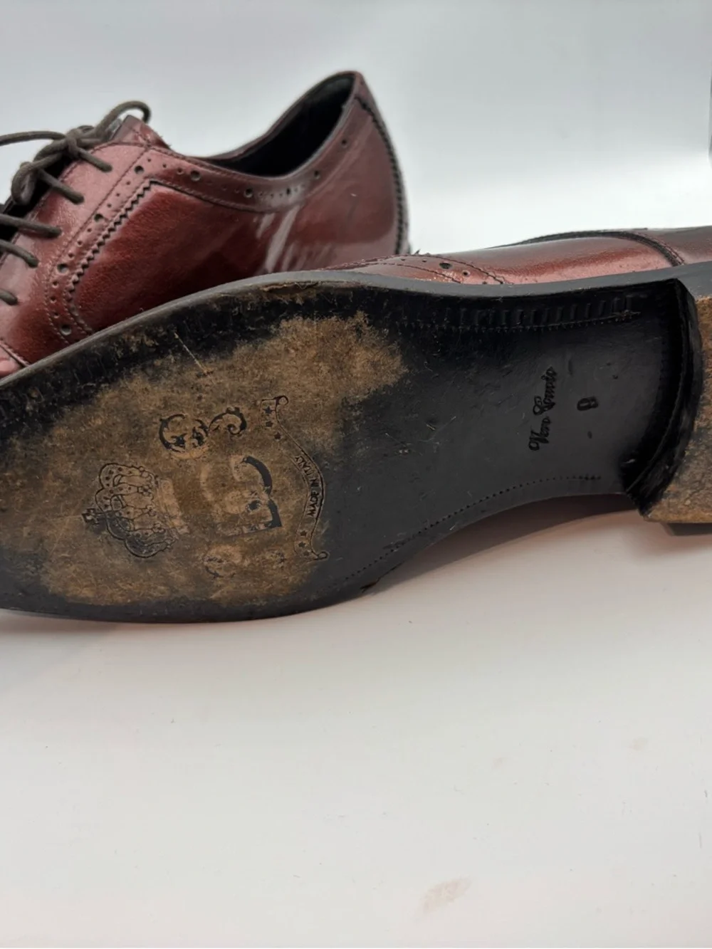 Dolce Gabbana Men's Burgundy Leather Wingtip Dress Shoes size 9